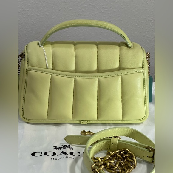 Coach Turnlock Clutch with Quilting‎ Bag - Picture 5 of 15